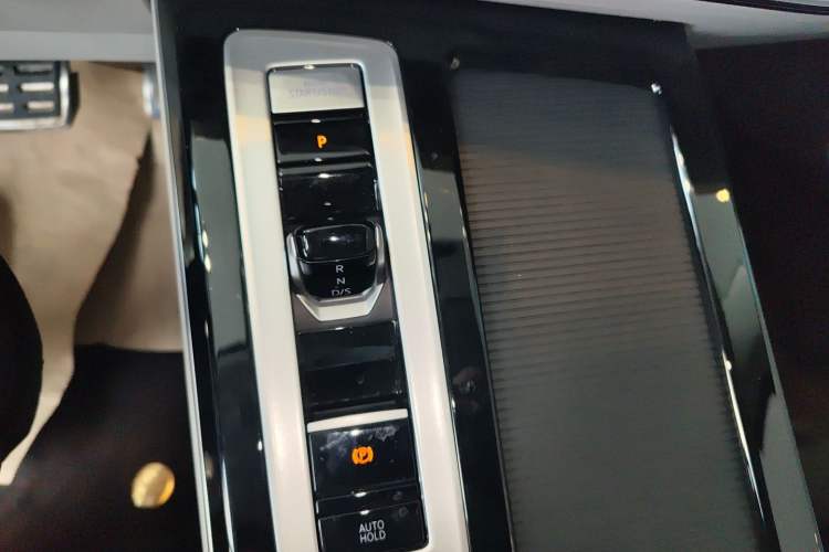 Used Volkswagen Tavendor 2023 380TSI Four-Wheel Drive R-Line Cruise Edition Gear Lever