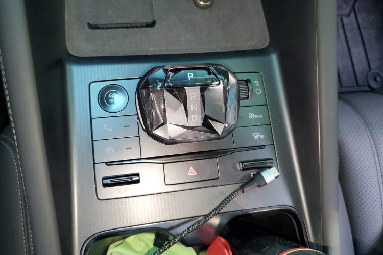 Used BYD Song L EV 2025 550 km Excellence Version