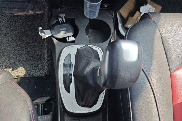 Used Haval H1 2016 Red-Label 1.5L AMT Luxury Model