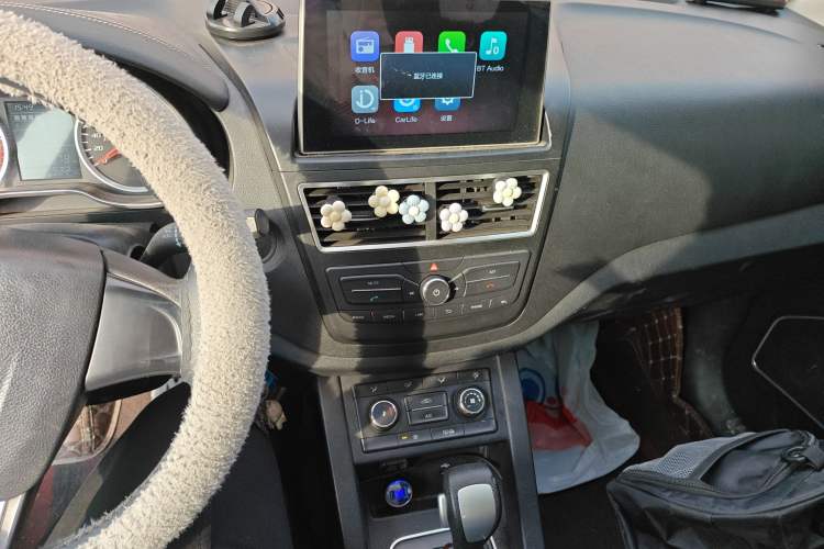 Used Bestune X40 2017 1.6L Automatic Luxury Model
