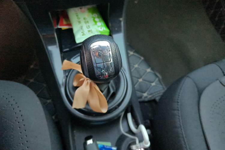 Used Citroen C-Quatre 2013 Sedan 1.6L Manual - Prestige Model Gear Lever
