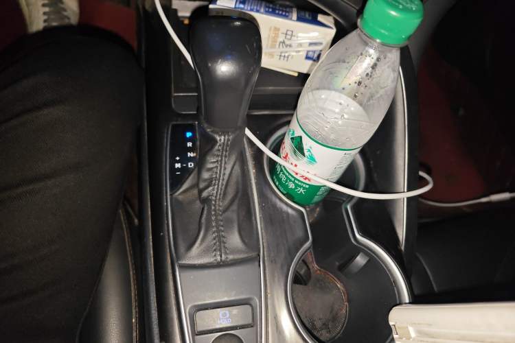 Used Toyota Camry 2021 2.0G Luxury Edition Gear Lever