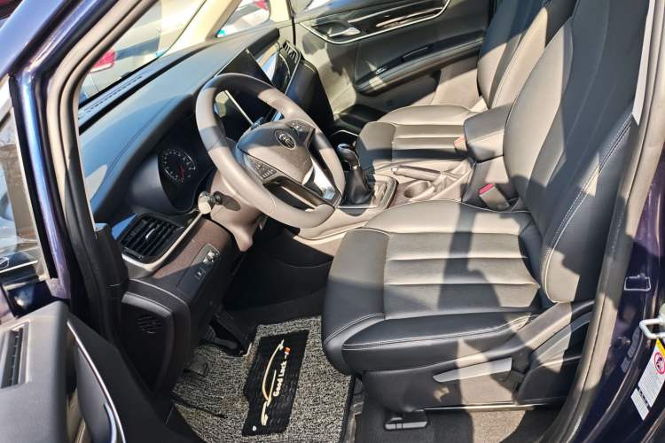 Used BYD Song MAX 2019 1.5T Manual Smart Connect Ruiyi Model 6 Seats China V Standard
