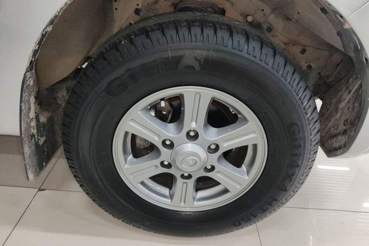 Used Great Wall Wingle 5 2021 1.5T Two-Wheel Drive "Dry Meal" Edition Value Model with a 1680mm Cargo Bed Equipped with GW4G15K Engine
