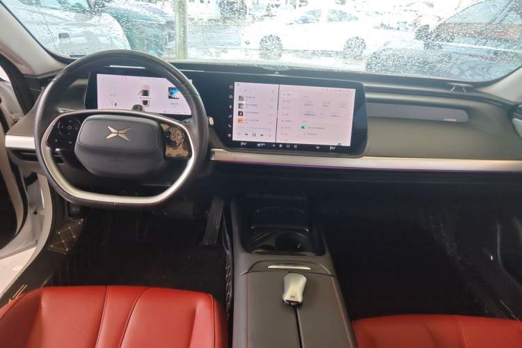 Used XPeng P7 2022 586G
