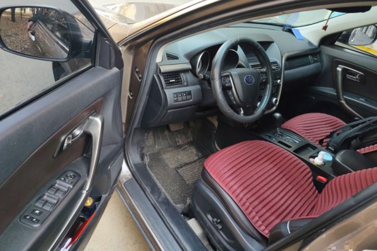 Used Bestune X80 2015 1.8T Automatic Flagship Model Driver Seat