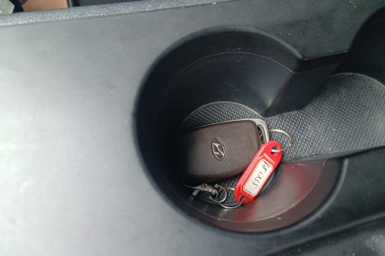 Used Hyundai ix35 2015 2.0L Automatic 2WD Smart Version China V Standard
