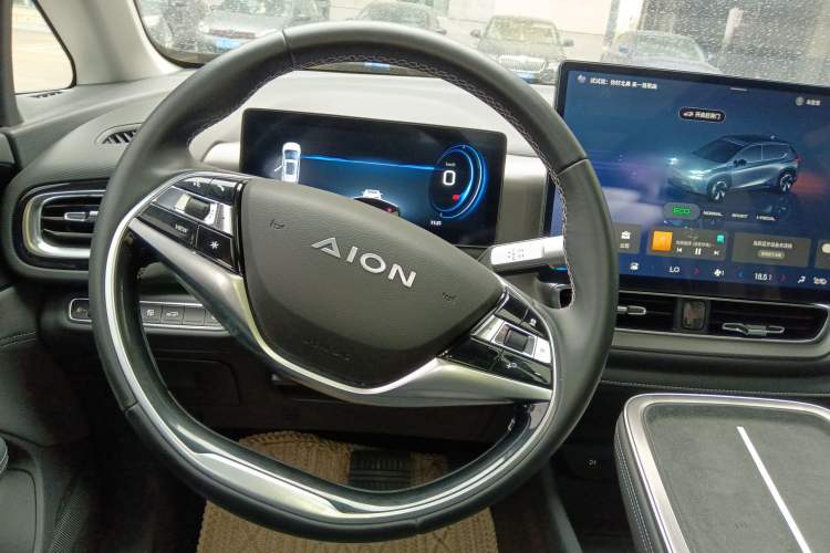 Used AION V 2024 Plus 70 Tech Edition Lithium Iron Phosphate Steering Wheel