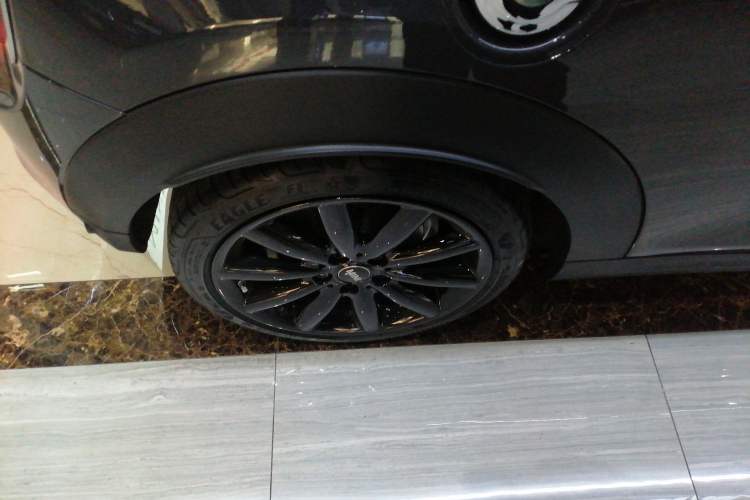 Used MINI 2021 2.0T COOPER S Classic Edition Right Rear Wheel Hub