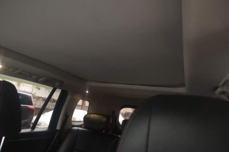 Used GAC Trumpchi GS8 2017 320T Two-Wheel Drive Luxury Smart Connectivity Version (7 Seats)