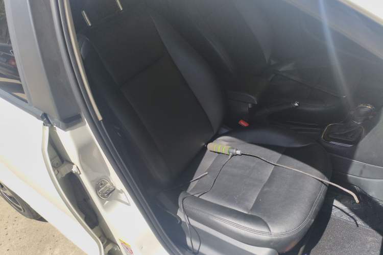 Used Volkswagen Polo 2016 1.6L Automatic Comfort Model