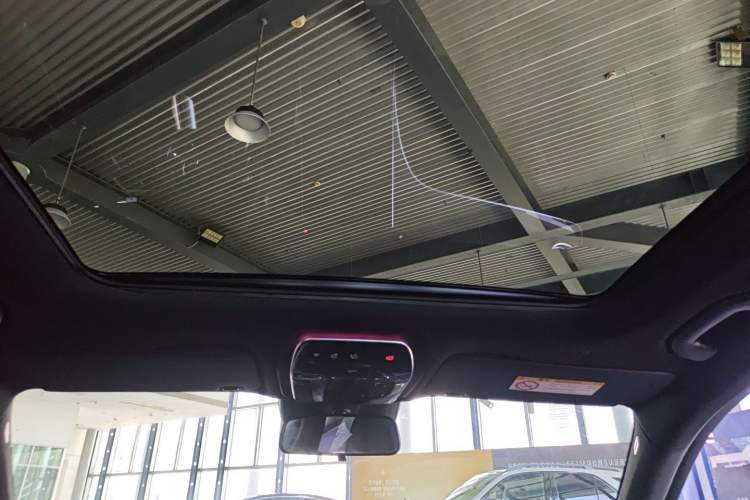 Used Mercedes-Benz C-Class 2023 Restyled C 260 L Sport Edition Headliner