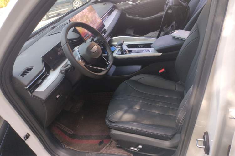 Used Geely Auto Preface 2025 Dongfang Yao 1.5TD Kunlun Edition
