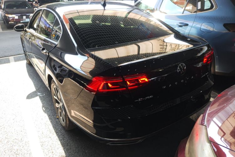 Used Volkswagen Magotan 2020 330TSI DSG Leading Model
