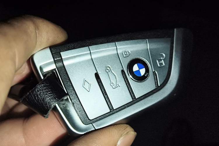 Used BMW X3 2023 xDrive30i Luxury Edition M Night Sky Package Vehicle Key