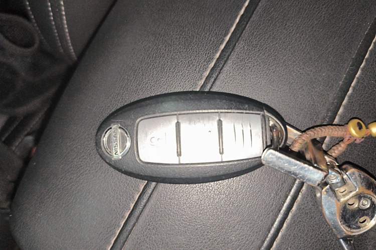 Used Nissan X-Trail 2019 2.0L CVT Smart Connect Comfort Edition 2WD
