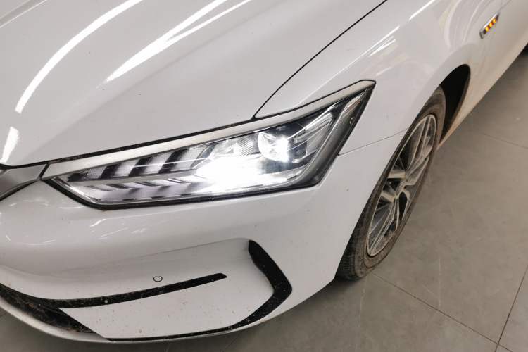 Used BYD Qin PLUS 2023 Champion Edition EV 510KM Beyond Model
