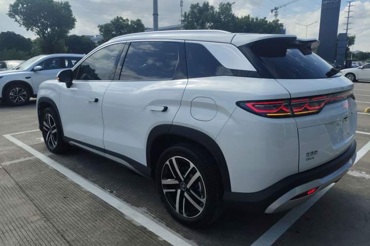 Used BYD Song L DM-i 2024 112 km Beyond Edition