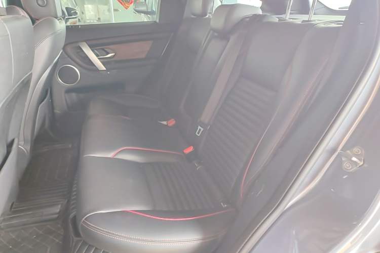 Used Land Rover Discovery Sport 2020 249 PS R-Dynamic Performance Edition