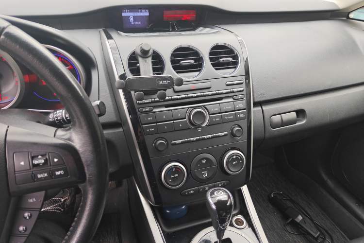 Used Mazda CX-7 2014 2.5L 2WD Luxury Edition
