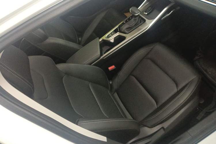 Used Geely Auto Emgrand 2022 4th Generation 1.5L CVT Luxury Model