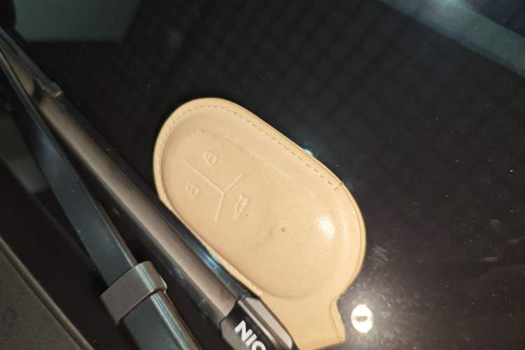 Used Nio ES7 2022 75 kWh Vehicle Key