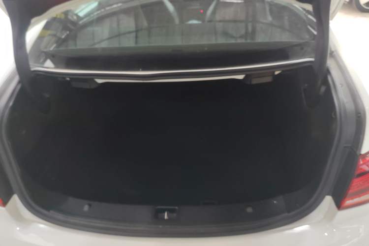 Used Mercedes-Benz E-Class (Import) 2014 E 260 Coupe
