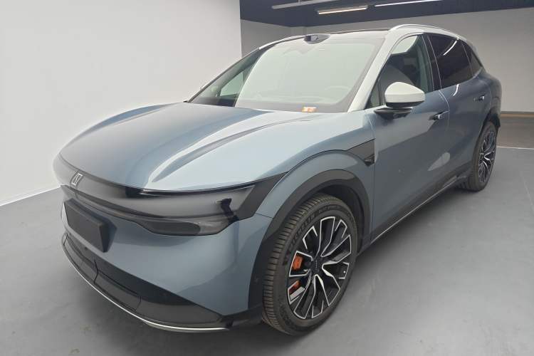 Used Zeekr 7X 2025 100 kWh Long-Range Rear-Wheel Drive with Intelligent Driving Features