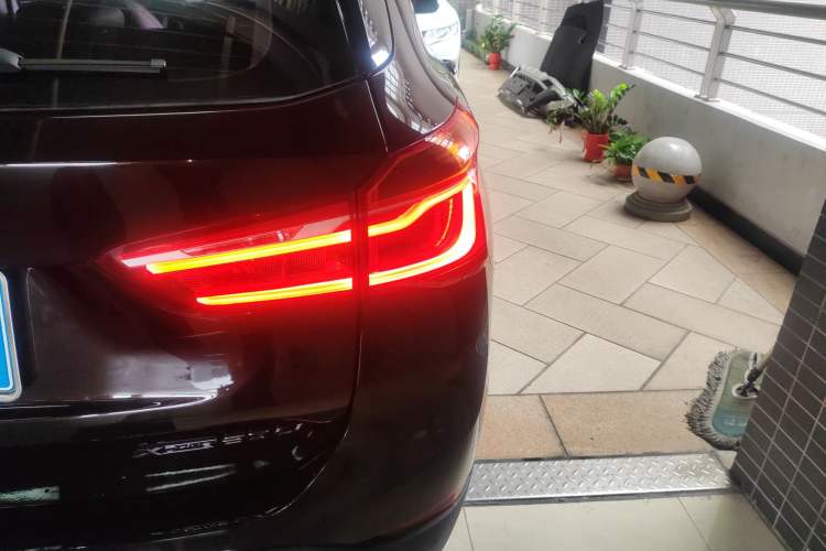 Used BMW X1 2019 xDrive20Li Luxury Model Right Rear Taillight