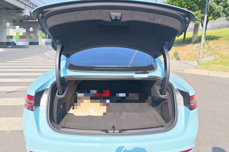 Used Hima Luxeed S7 2025 705 km Max