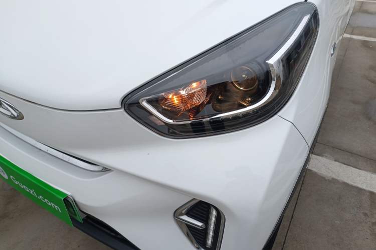 Used Chery Little Ant 2022 Sweet Pink Edition Half-Sugar Version Lithium Iron Phosphate 30 kW 301 km