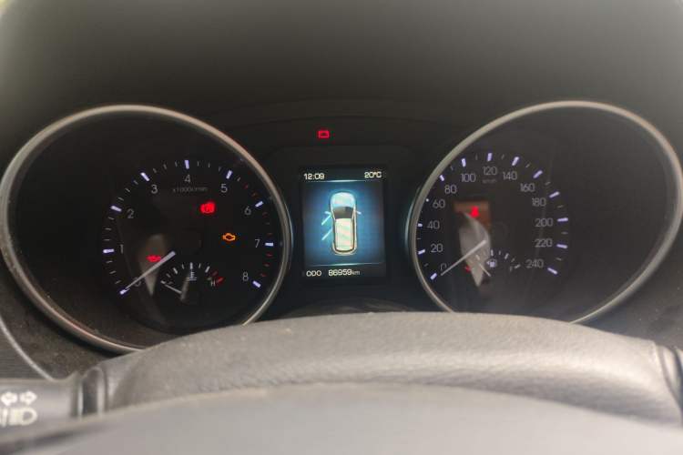 Used Haval H6 Coupe 2015 Blue-Label 2.0T Manual Two-Wheel Drive Prestige Model Instrument Cluster