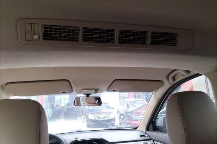 Used Wuling Hongguang 2019 1.5L S Comfort Edition China VI LAR Headliner