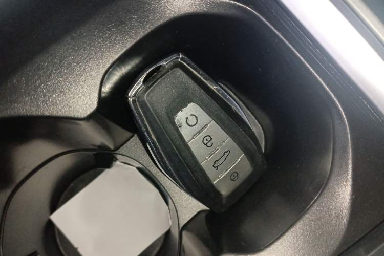 Used Geely Auto Haoyue L 2023 2.0T DCT Prestige Edition
