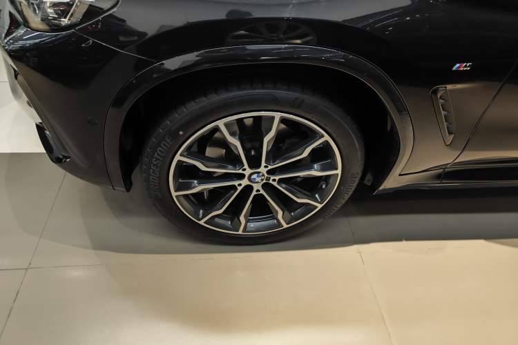 Used BMW X3 2023 Restyled xDrive30i Leading Edition M Night Sky Package
