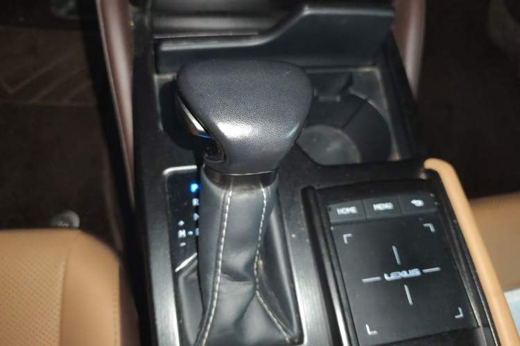 Used Lexus ES 2020 200 Excellence Edition
