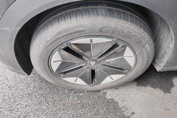 Used Deepal S07 2024 215Max Range-Extended Version Left Front Wheel Hub