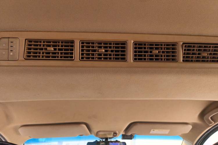 Used Wuling Hongguang 2016 1.5L S1 Deluxe Model China V-standard
