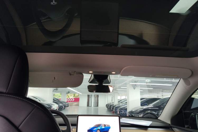 Used Tesla Model Y 2022 Rear-Wheel-Drive Version