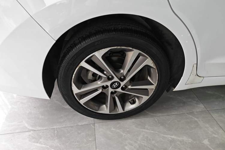 Used Hyundai Elantra (6th Generation / Lingdong) 2016 1.6L Automatic ZhiXuan – Elite Version
