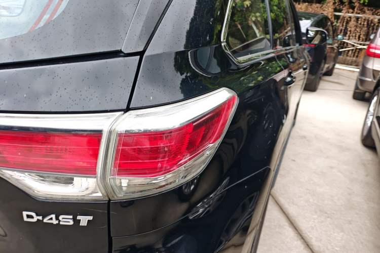 Used Toyota Highlander 2017 2.0T Four-Wheel Drive Elite Edition 7-Seater