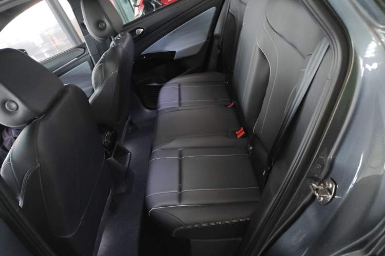 Used Volkswagen ID.4 X 2021 Pure+ Long-Range Edition
