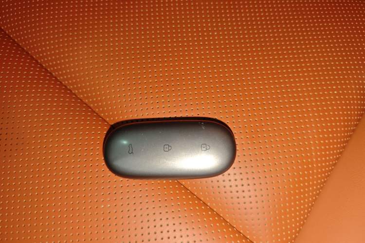 Used Li Auto L8 2023 Pro Model
