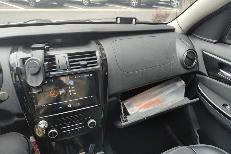 Used HYOSOW S3 2014 1.5L Comfort Version China IV Emission Standard