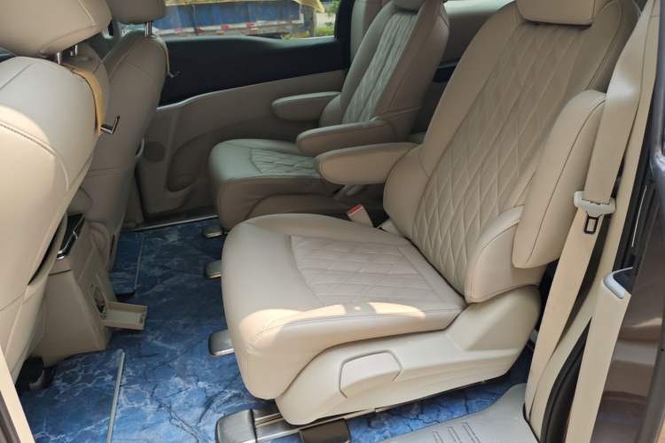 Used Buick GL8 2020 Land Cruiser Executive Class 652T Comfort Model Left Rear Seat