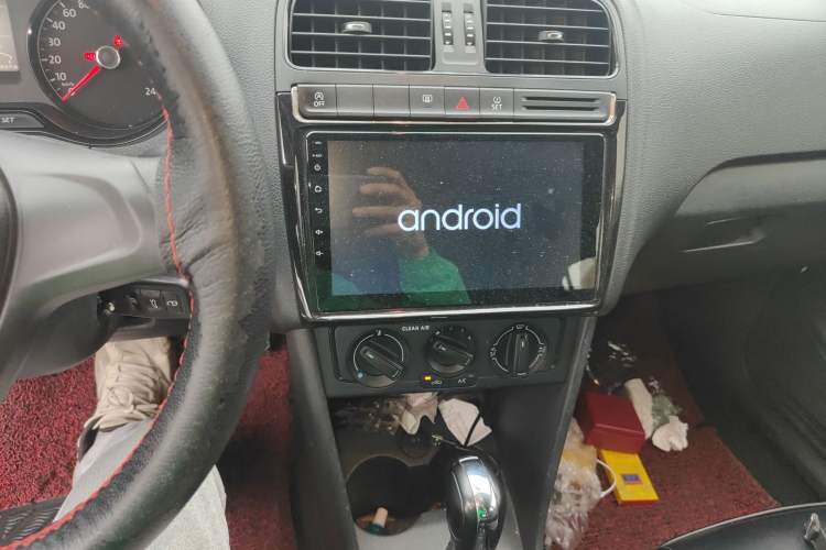 Used Volkswagen Polo 2018 1.5L Automatic Advanced Driving Model Audio And AC Panel