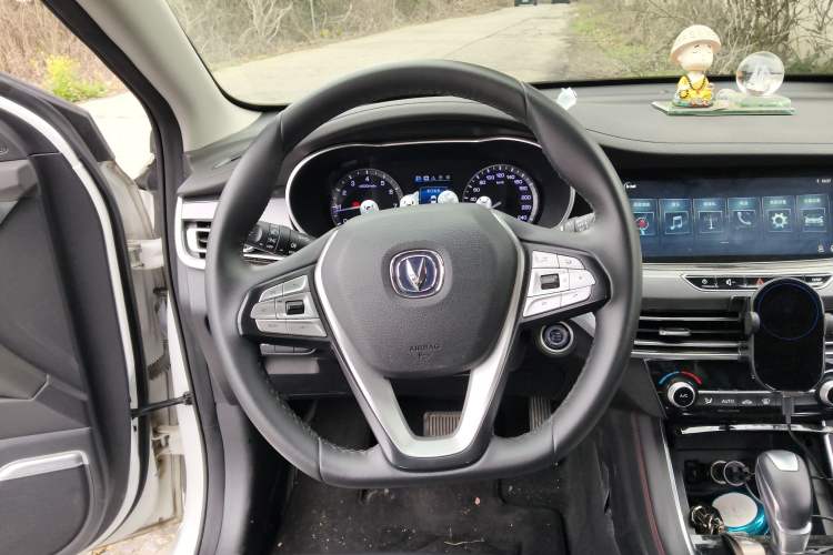 Used Changan Eado 2019 Blue Whale Edition 280T GDI DCT High-Speed Model