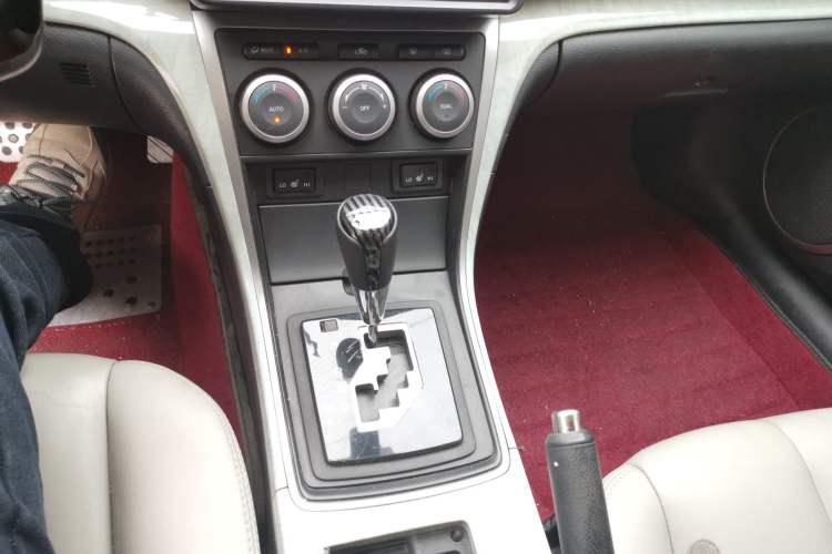 Used Mazda 6 2009 2.5L Automatic Supreme Edition Gear Lever