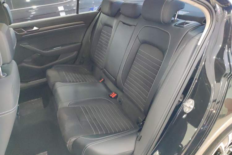 Used Volkswagen Magotan 2020 330TSI DSG Luxury Edition