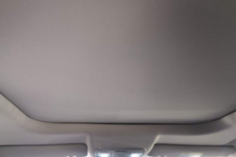 Used CHANGAN OSHAN X5 2023 Enjoy Edition 1.5T DCT Luxury Model Headliner